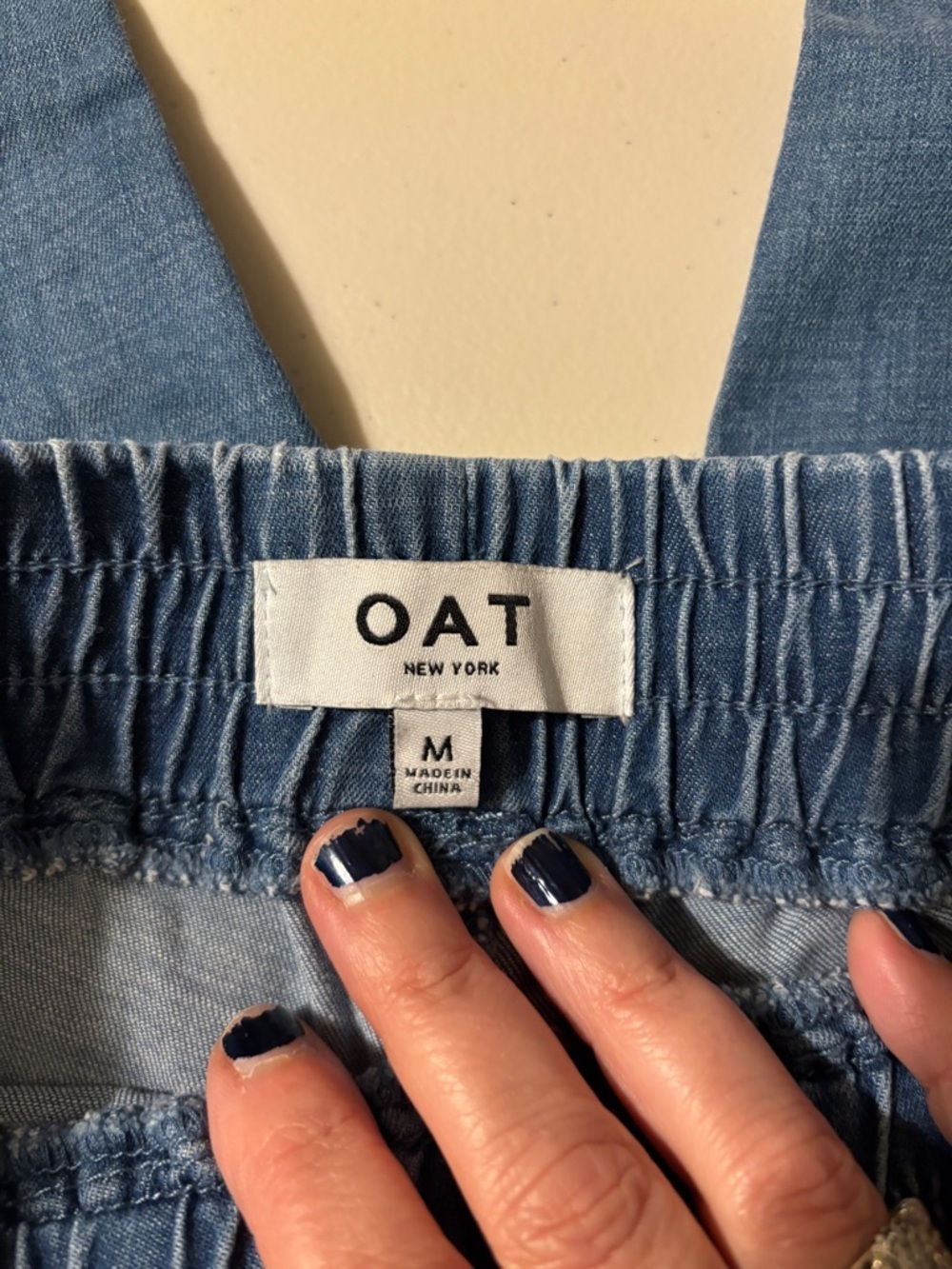 Oat New York Indigo Chambray Denim Joggers Size Medium Model Off Duty Soft Drape - Picture 5 of 12